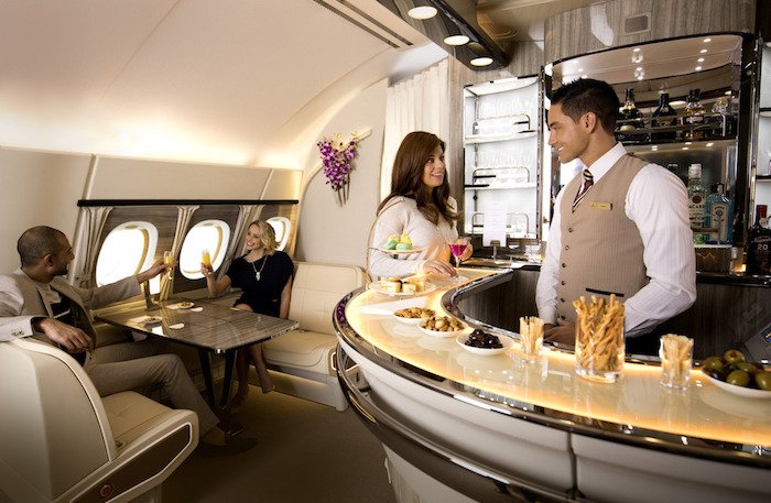 Emirates-Onboard-Bar