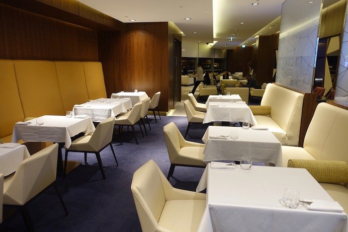 Etihad-First-Class-Lounge-Abu-Dhabi - 18