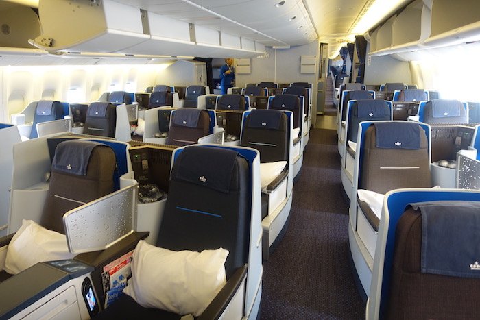 KLM-777-Business-Class - 2