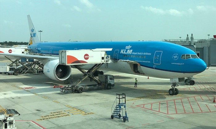 KLM-Business-Class-777 - 2