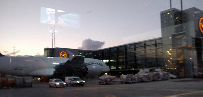 LufthansaFRAOSL0003