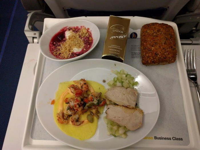 LufthansaFRAOSL0100
