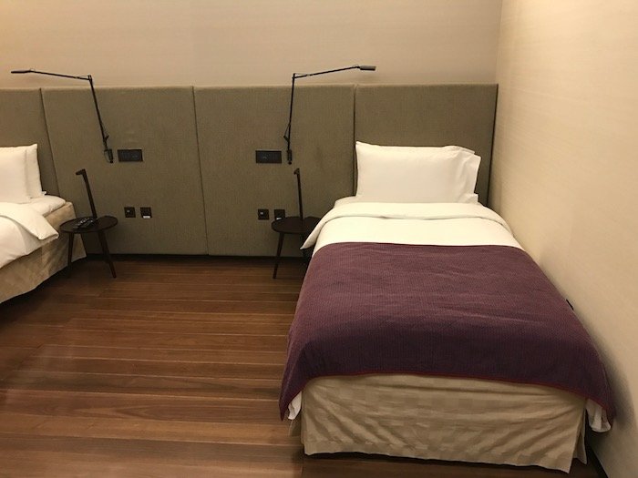 Qatar-Airways-Bedroom