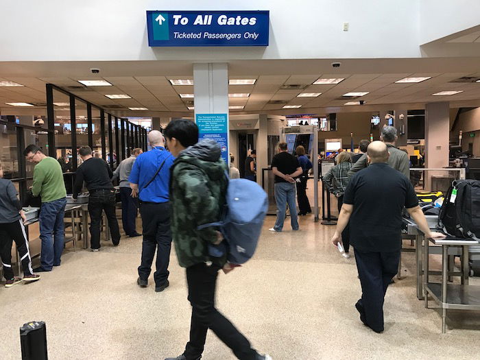 do medal of honor receipients have to get screened by tsa