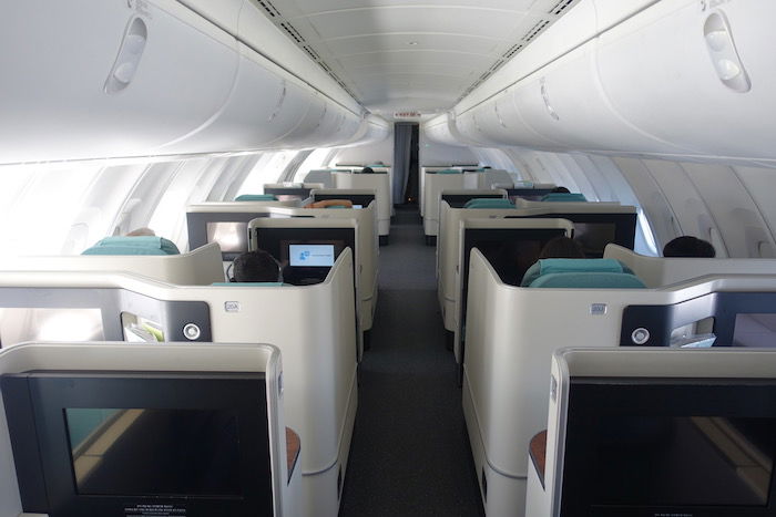 Korean-Air-Business-Class-747-8 - 46