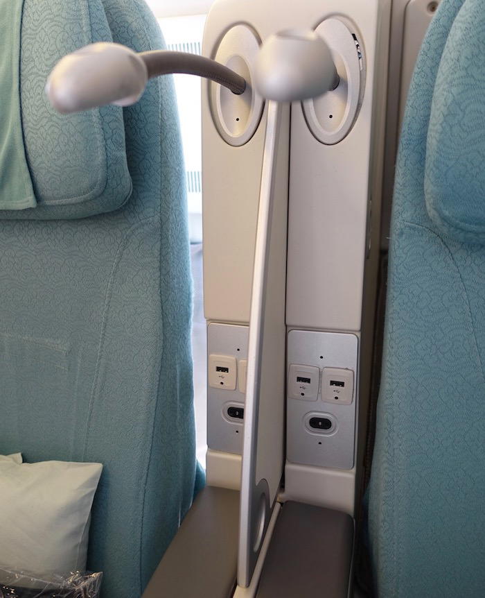 Korean-Air-Business-Class-777 - 11