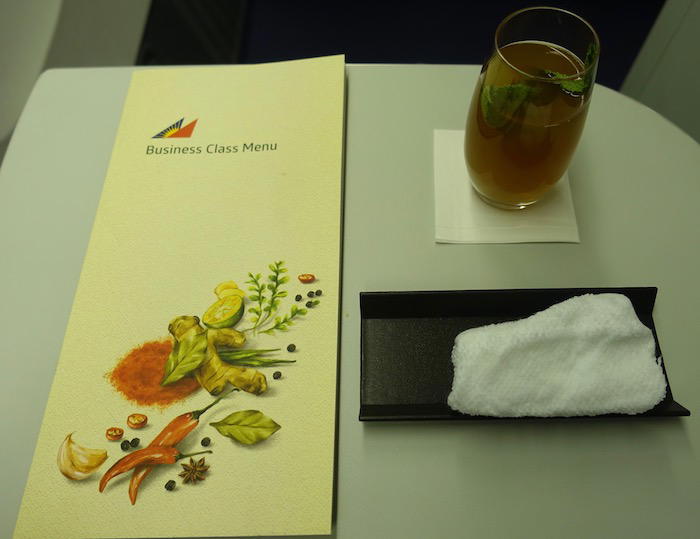 Philippine-Airlines-Business-Class-777 - 17
