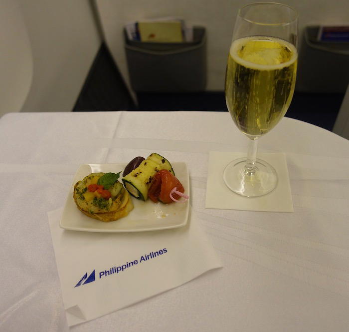 Philippine-Airlines-Business-Class-777 - 35
