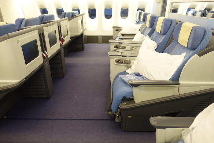 Philippine-Airlines-Business-Class-777 - 5