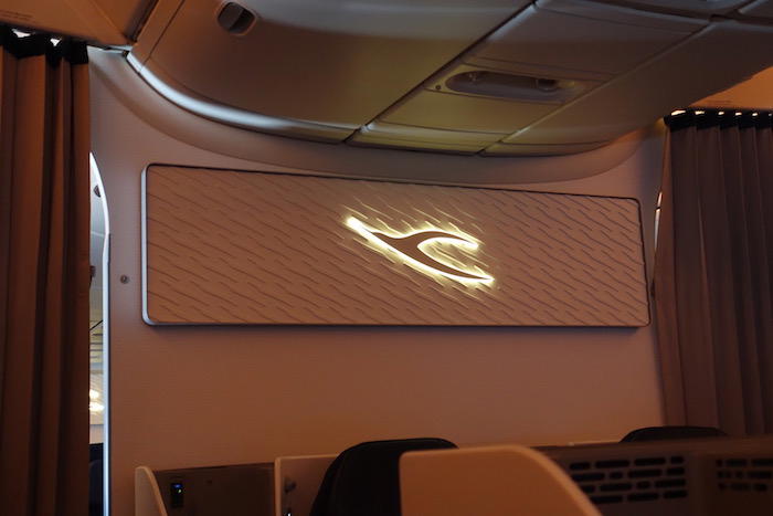 Kuwait-Airways-777-Business-Class - 43