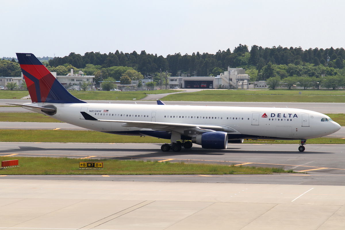 Delta A330