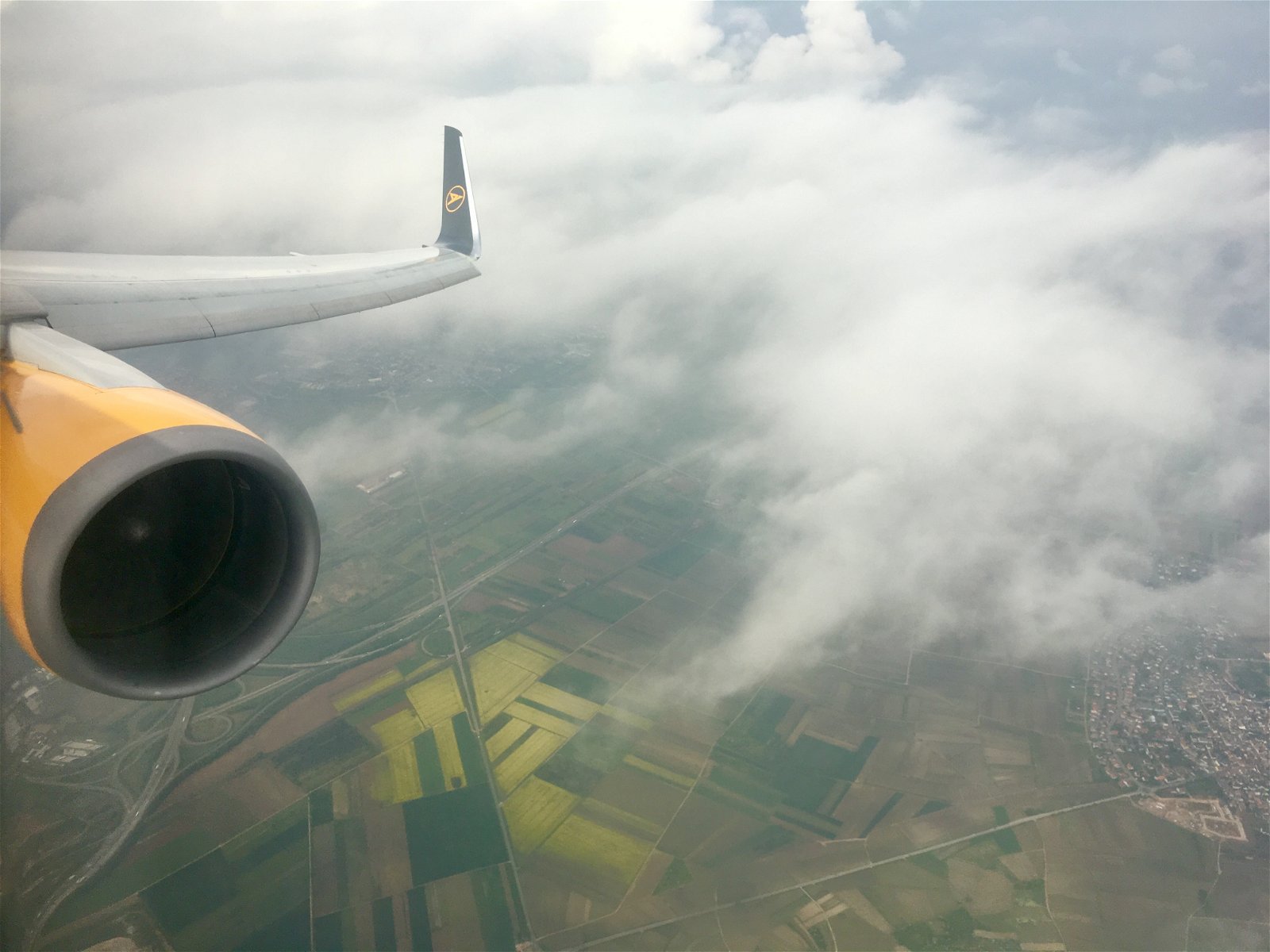Condor 767 Approaching Frankfurt