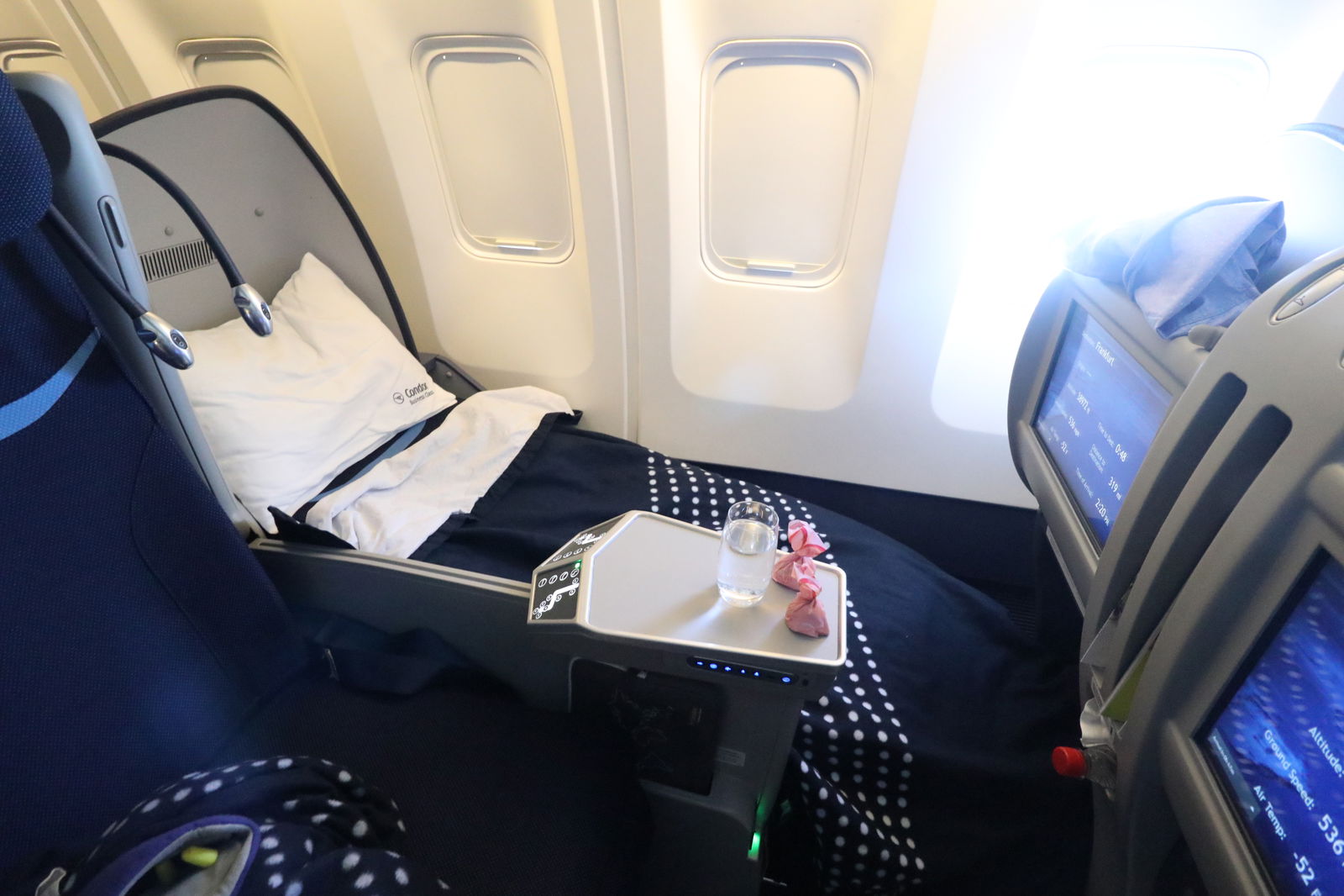 Condor 767 Business Class bed