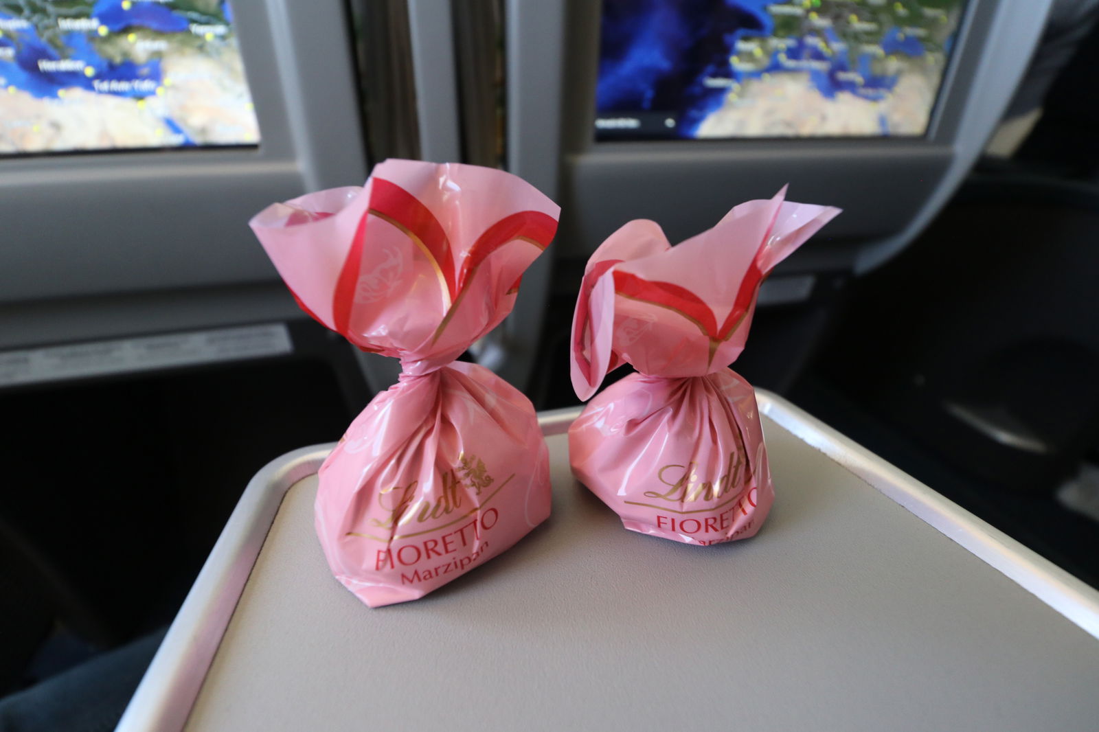 Condor Business Class chocolate