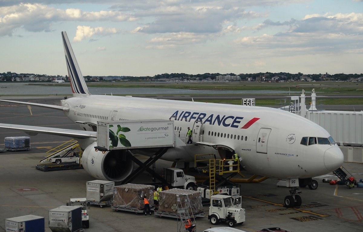 Air France Flight Canceled Due To Terrorism Joke… By Airport Agent!