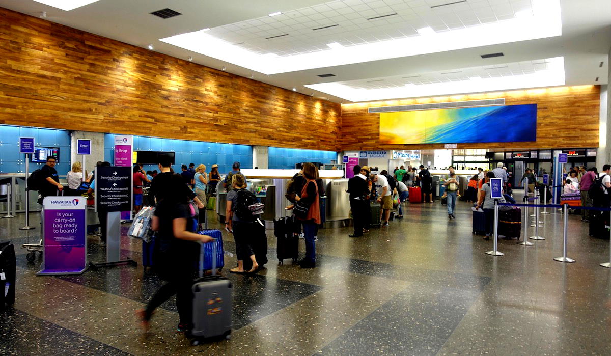 Review IASS Lounge Honolulu Airport One Mile at a Time