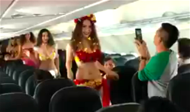 Oy: This Is How Thai VietJet Celebrates An Inaugural Flight