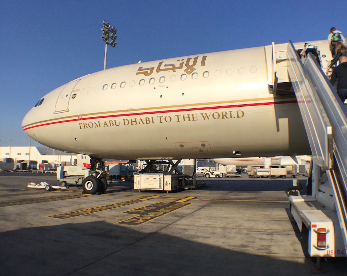 Etihad airways cheap oversize baggage