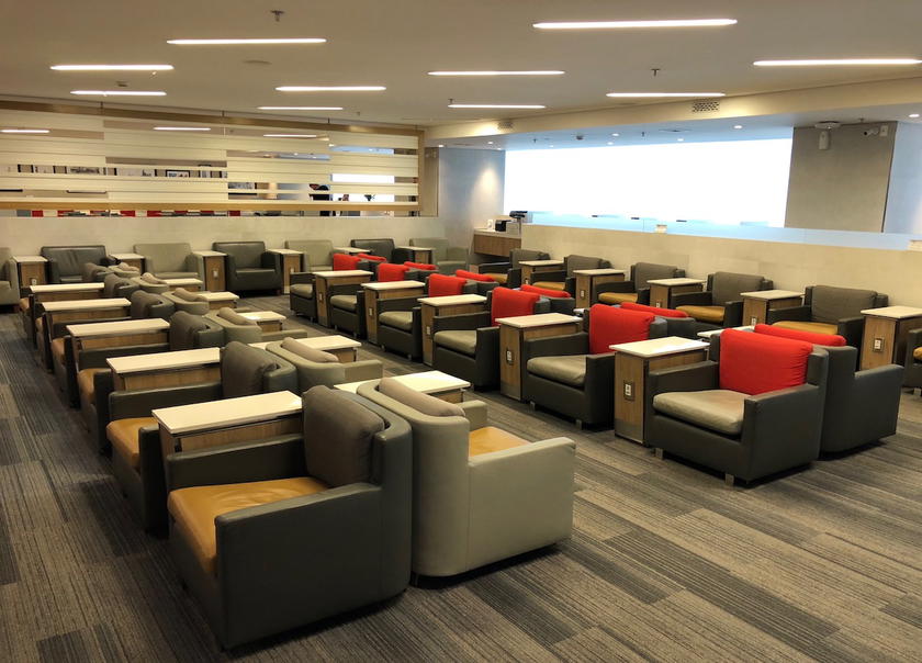 Seating area inside the American Airlines Admirals Club in S&atilde;o Paulo