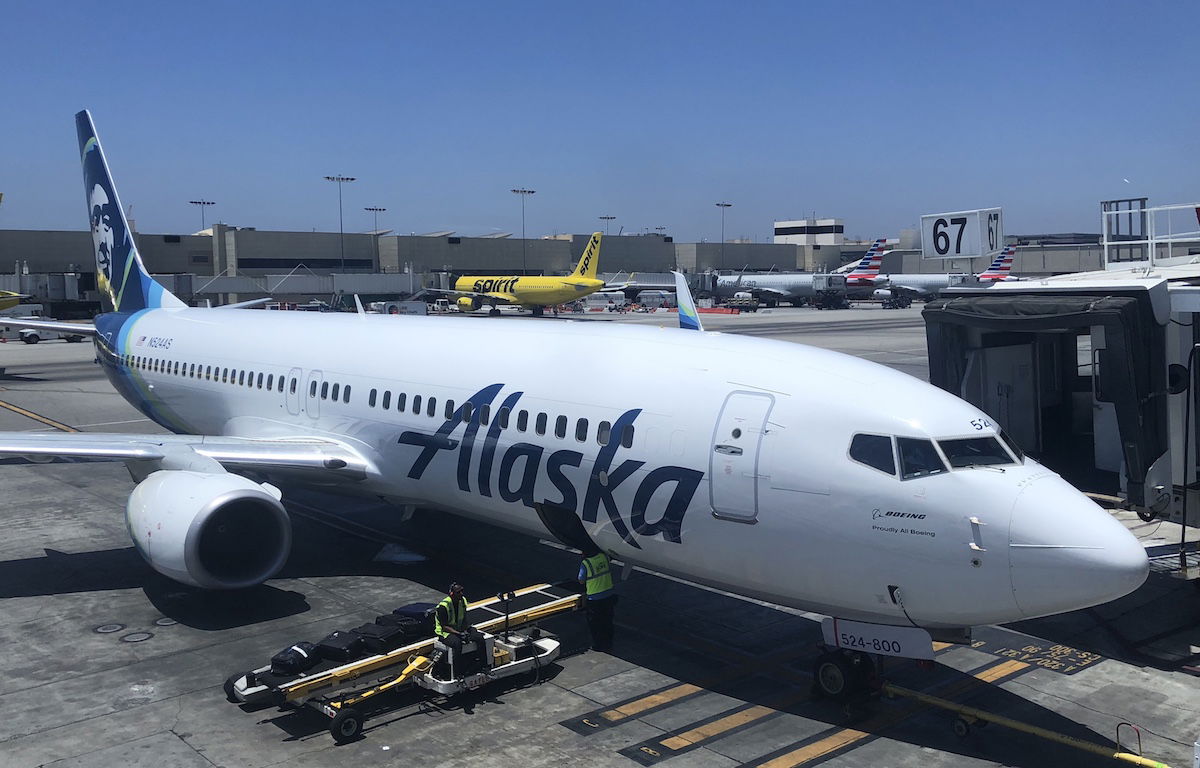 Alaska Airways Updating Boeing 737-800 Cabins With New Seats