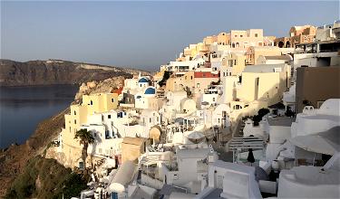 Having A Great Time In (Touristy) Santorini