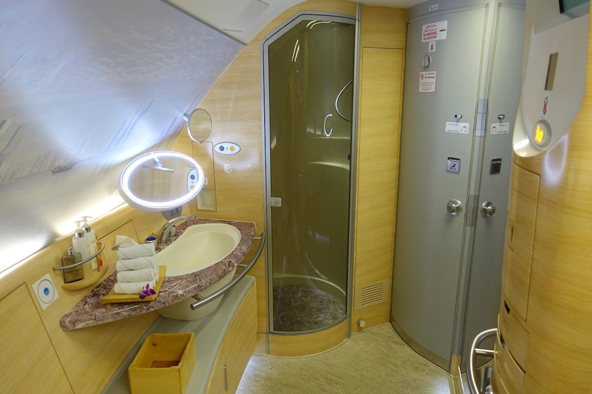 emirates business class a380 shower