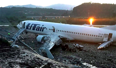 Utair 737 Crash Lands At Sochi Airport
