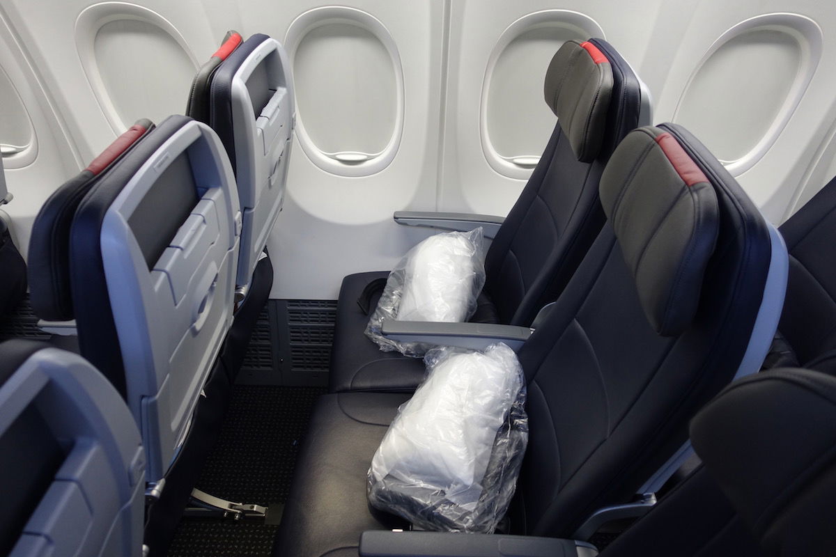 Why some people MUST recline on an airplane