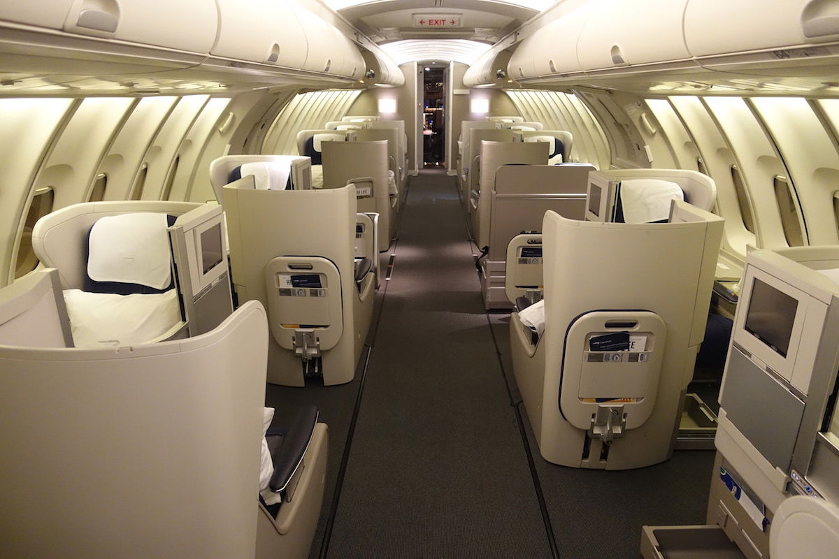 british airways 747 business class