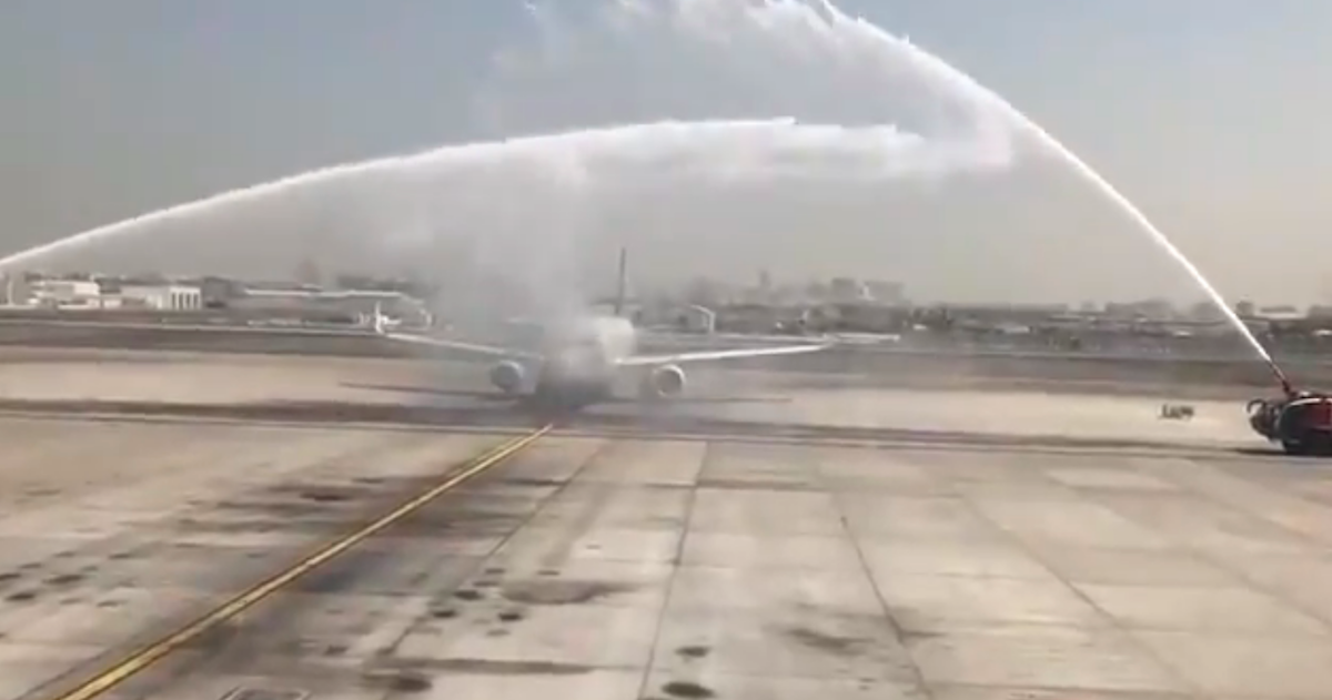 video-dubai-airport-water-salute-goes-very-wrong-one-mile-at-a-time