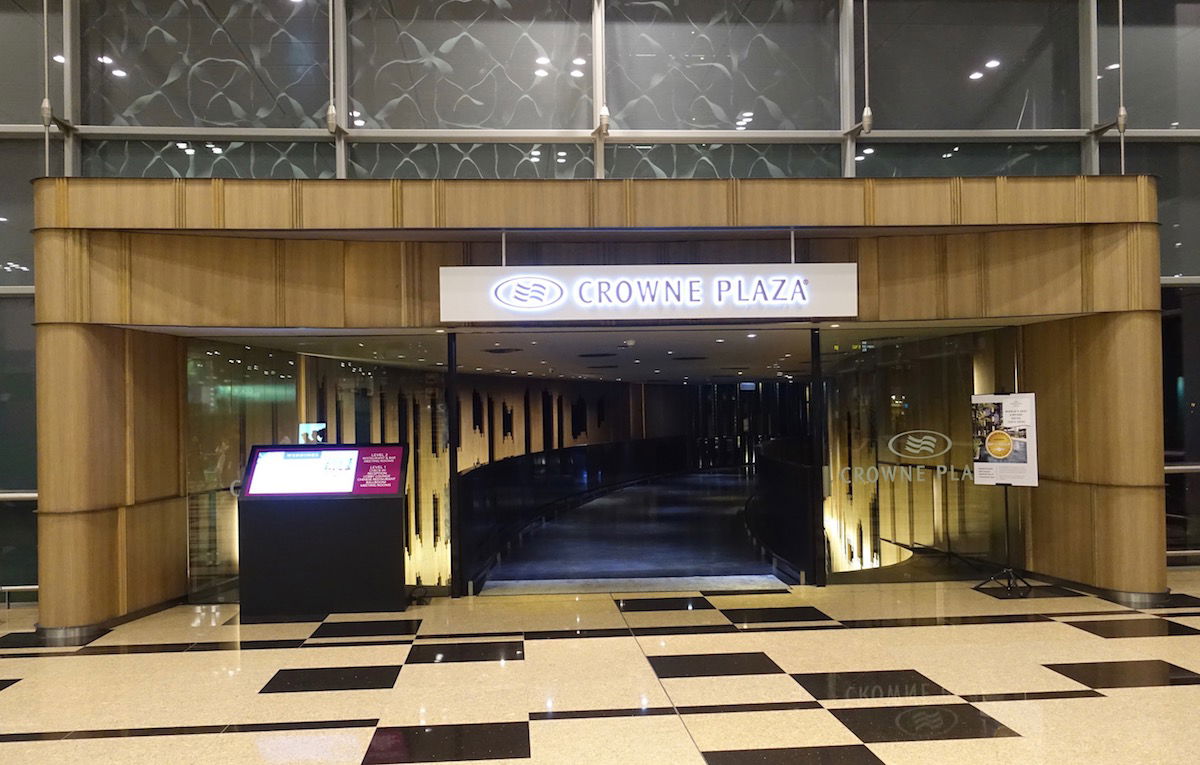 Review Crowne Plaza Changi Airport One Mile At A Time