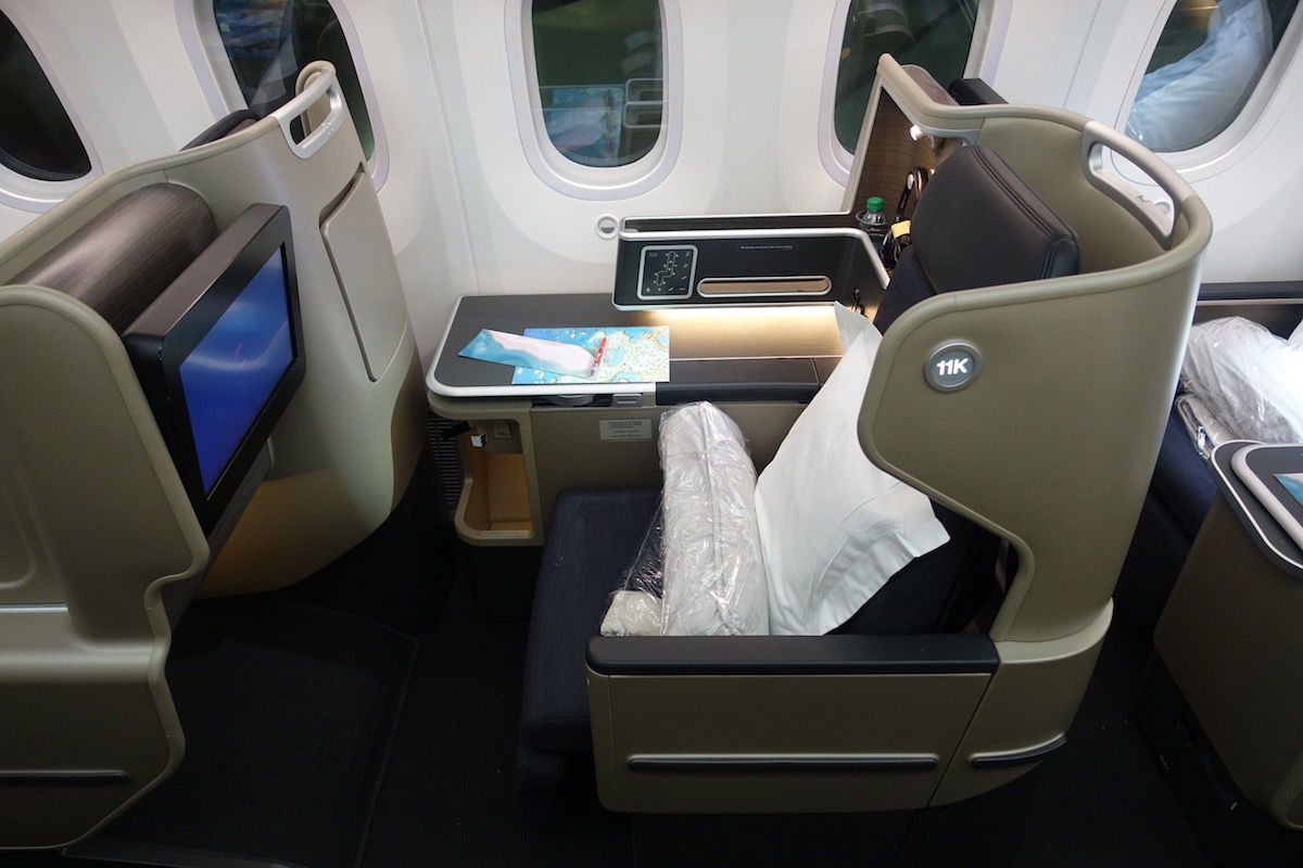 qantas business class