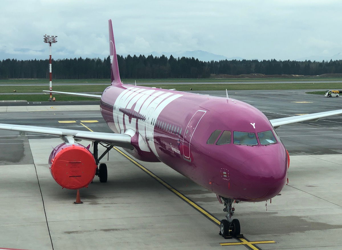 WOW Air Owner Behind Election Conspiracy Theory One Mile at a Time