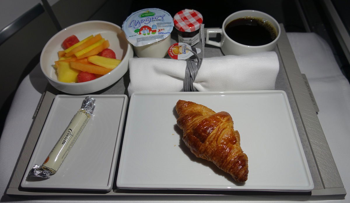 Air France 787 Business Class Review – The Higher Flyer