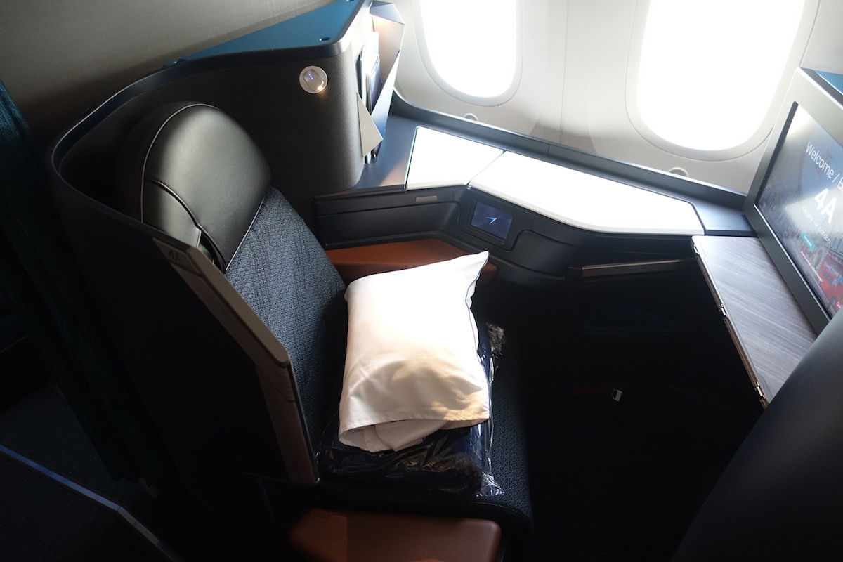 WestJet 787-9 business class is Air Canada's worst nightmare – SANspotter