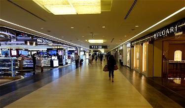 Travelers “Stranded” At Narita Airport: Should We Feel Bad?