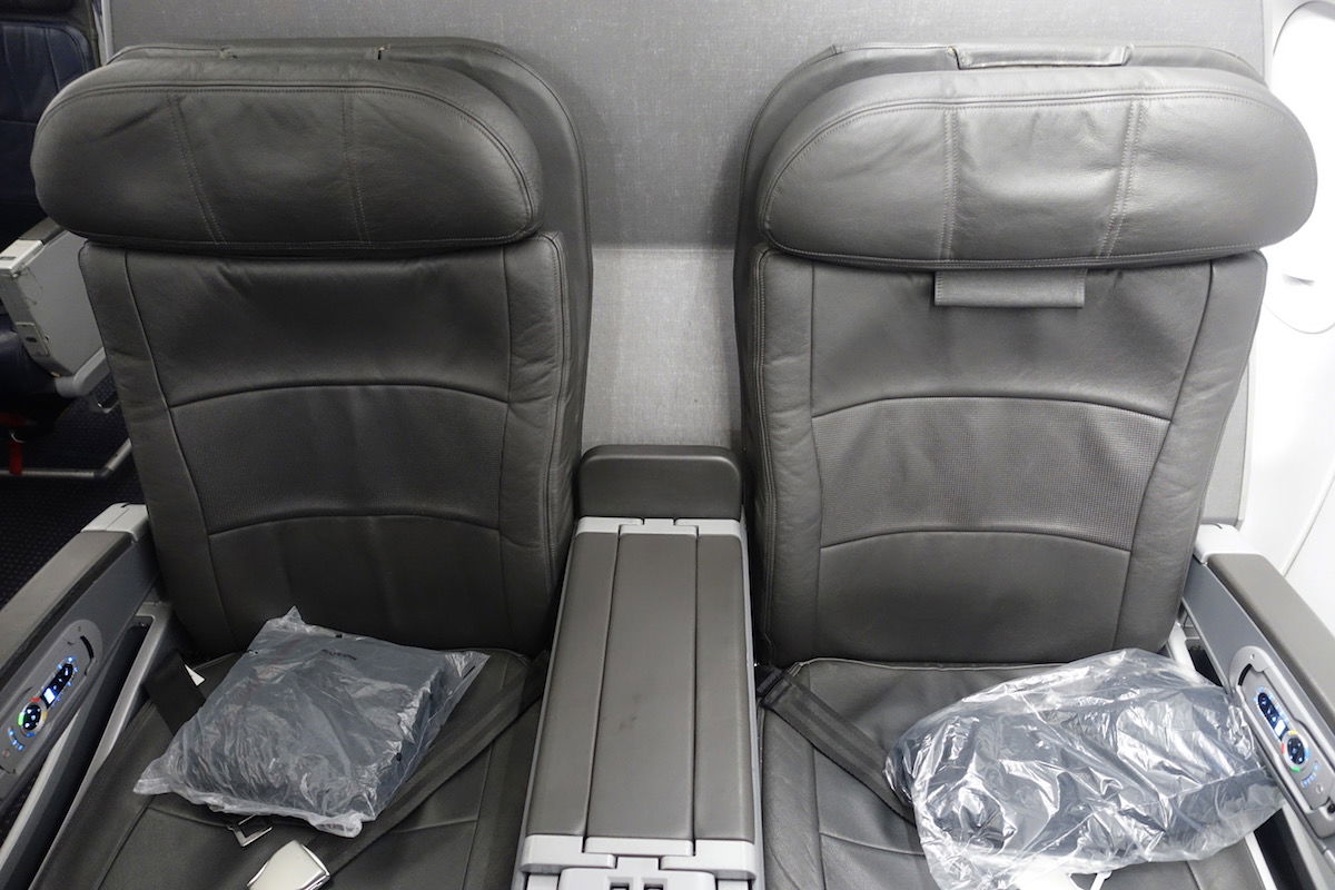 airbus a319 seating