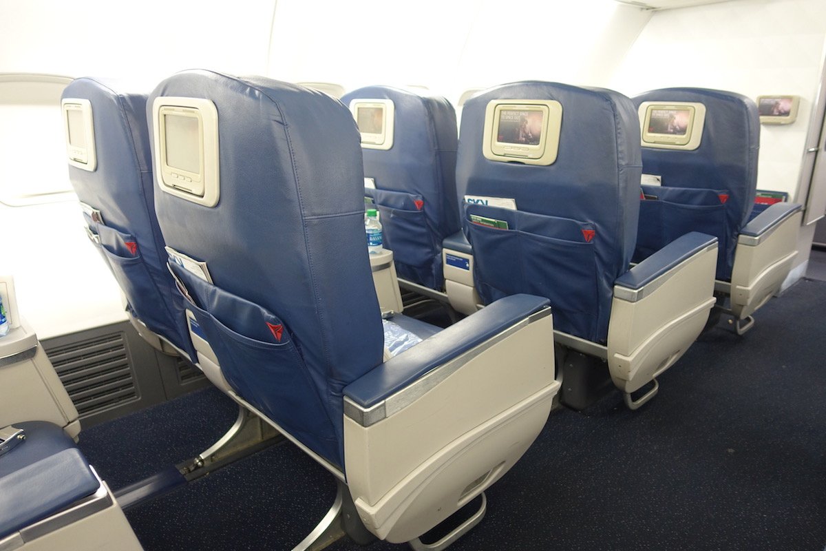 best first class seats delta 737-800
