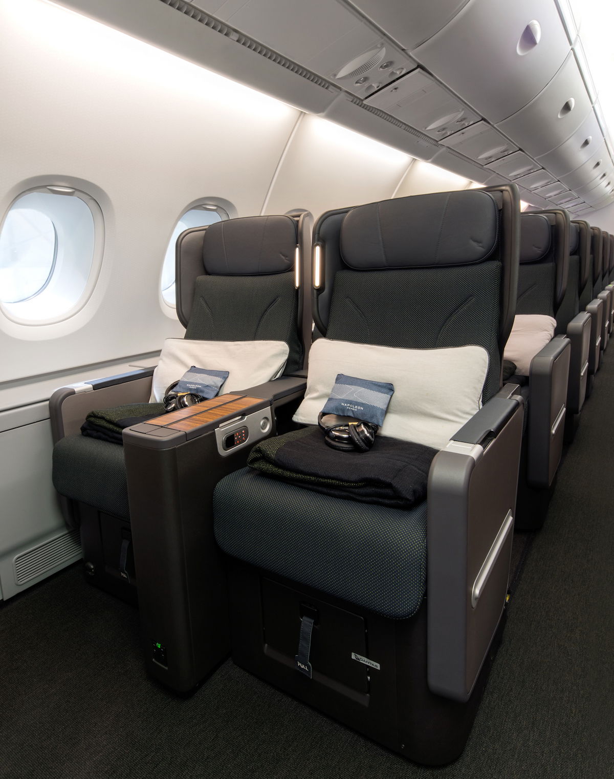 Qantas Hits New Heights Of Comfort In Premium Economy 54 Off