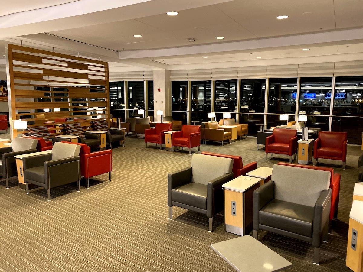 How To Access American Admirals Clubs (2021) One Mile at a Time