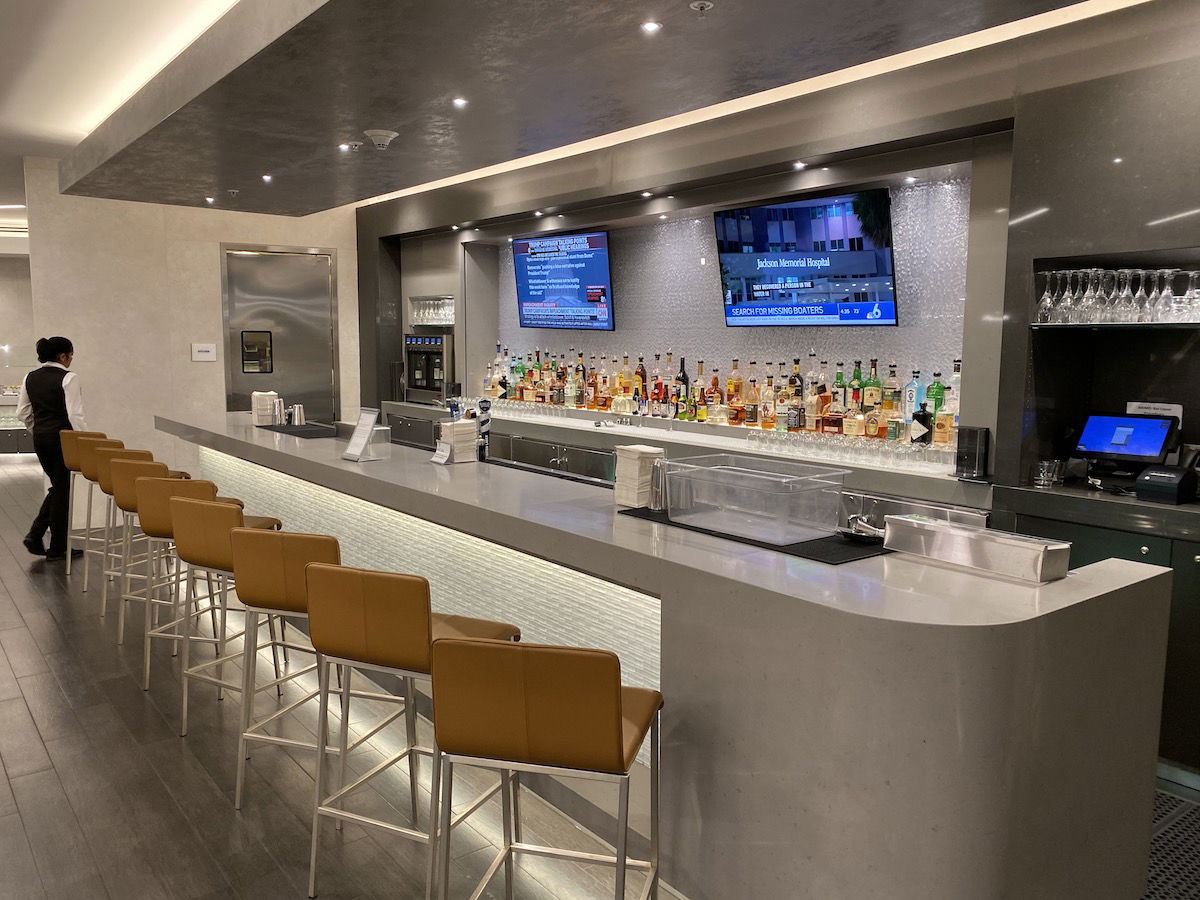 How To Access American Airlines Admirals Clubs - One Mile at a Time