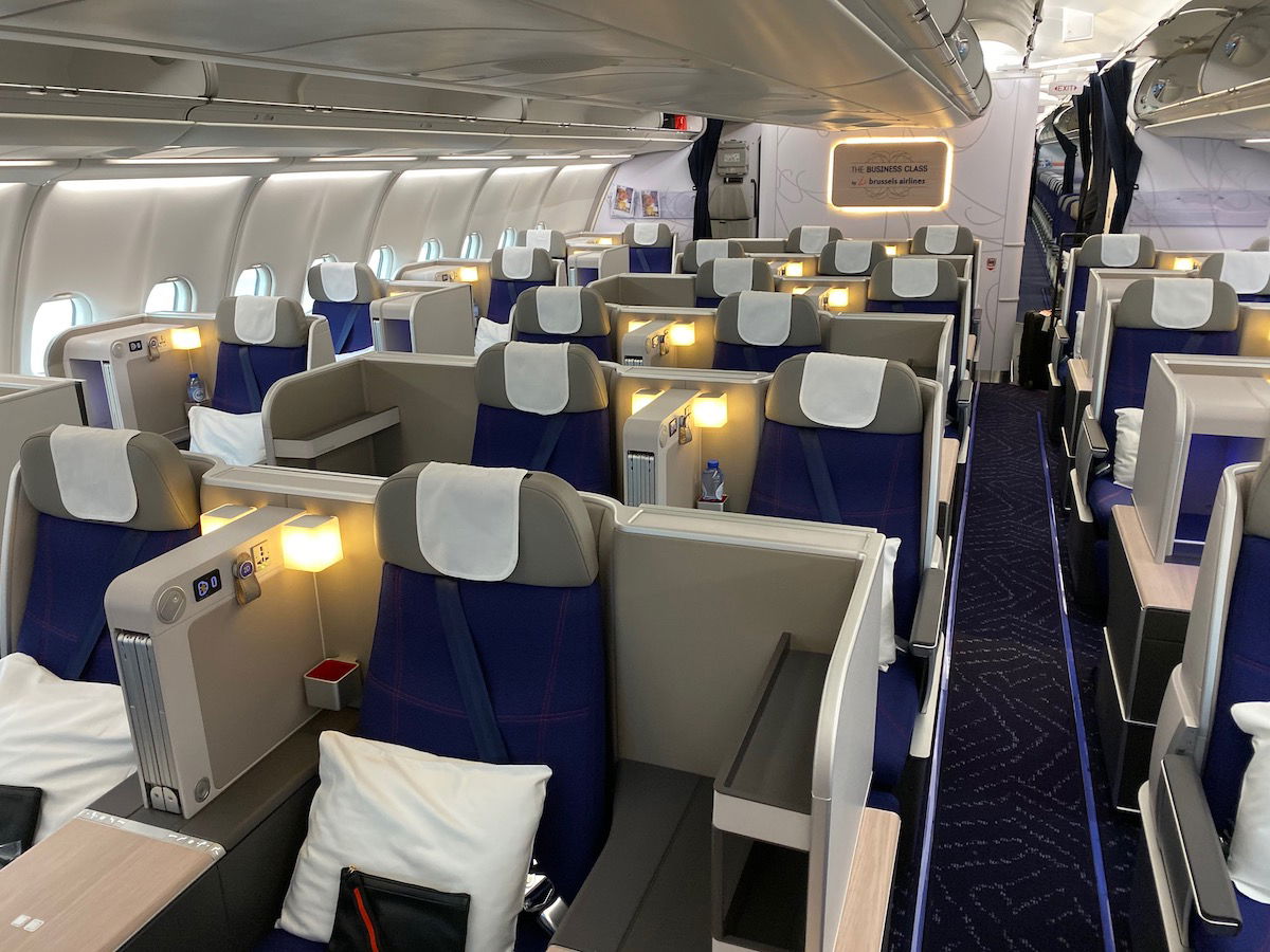 Review New Brussels Airlines A330 Business Class 2023