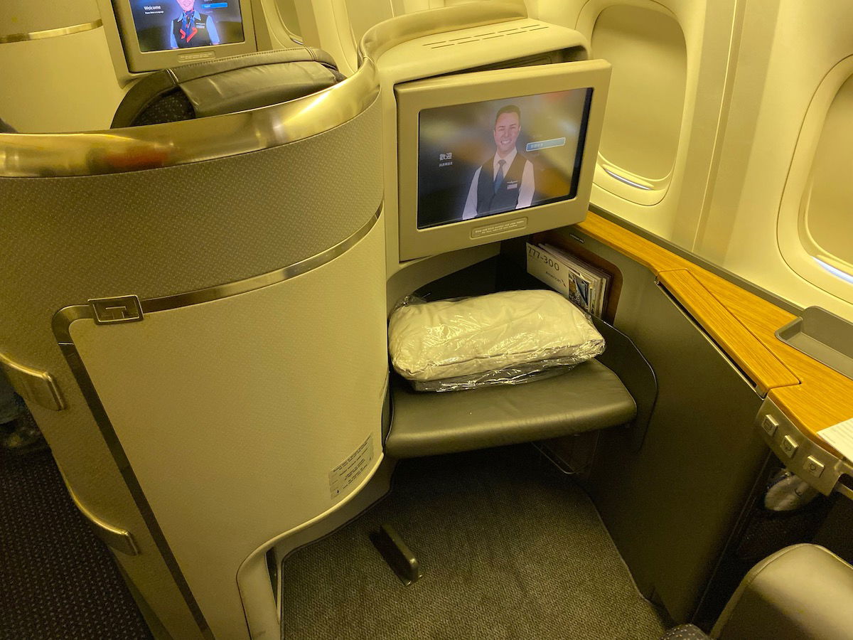 American Airlines 77w First Class