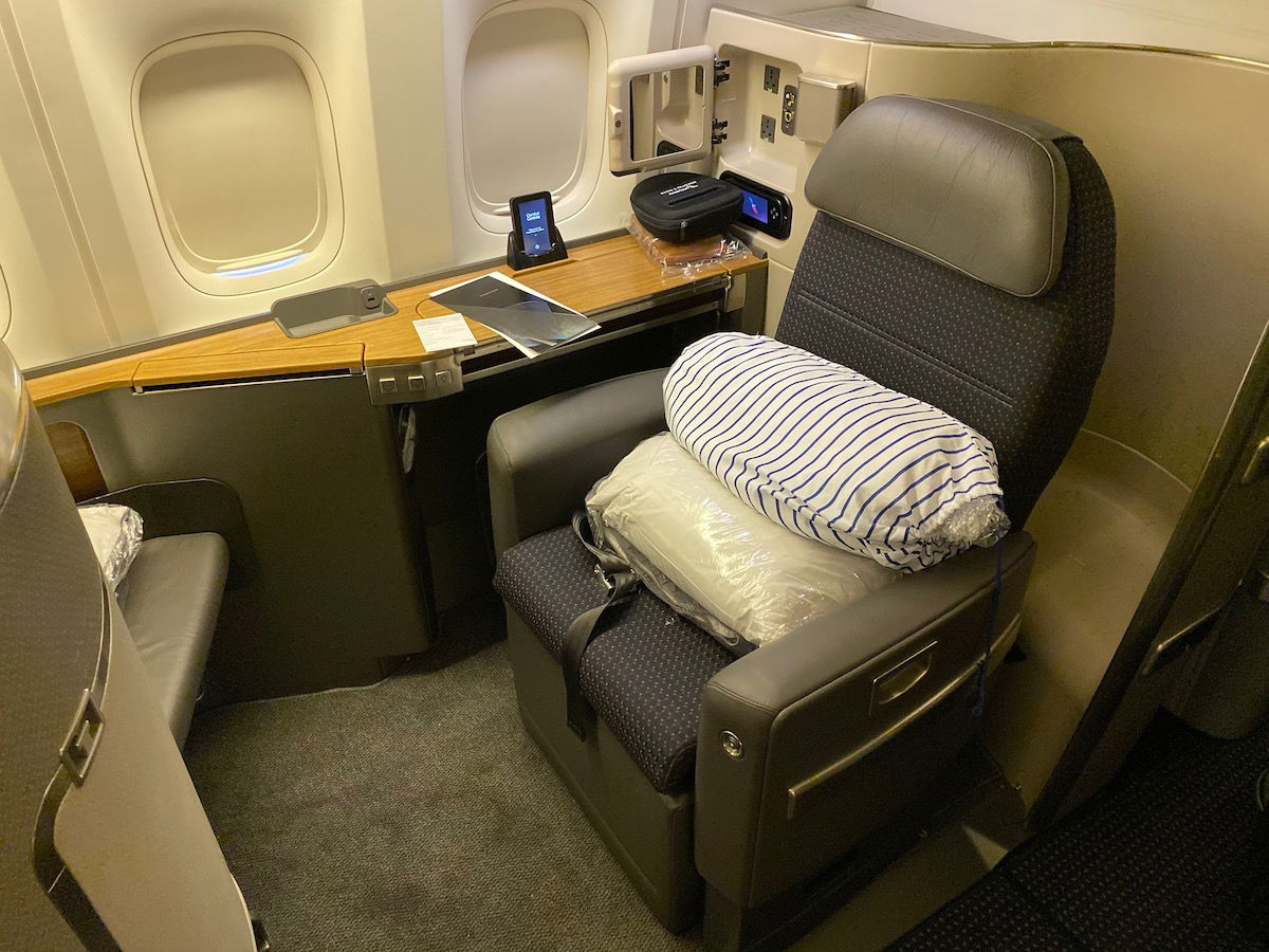 boeing 777 first class