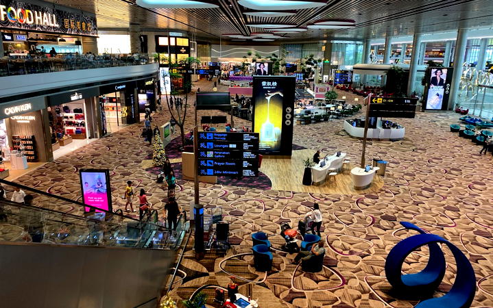 Departure Hall, Singapore Changi Airport Terminal 2 Stock Photo