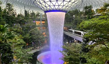 I Spent 24 Hours In The Singapore Airport