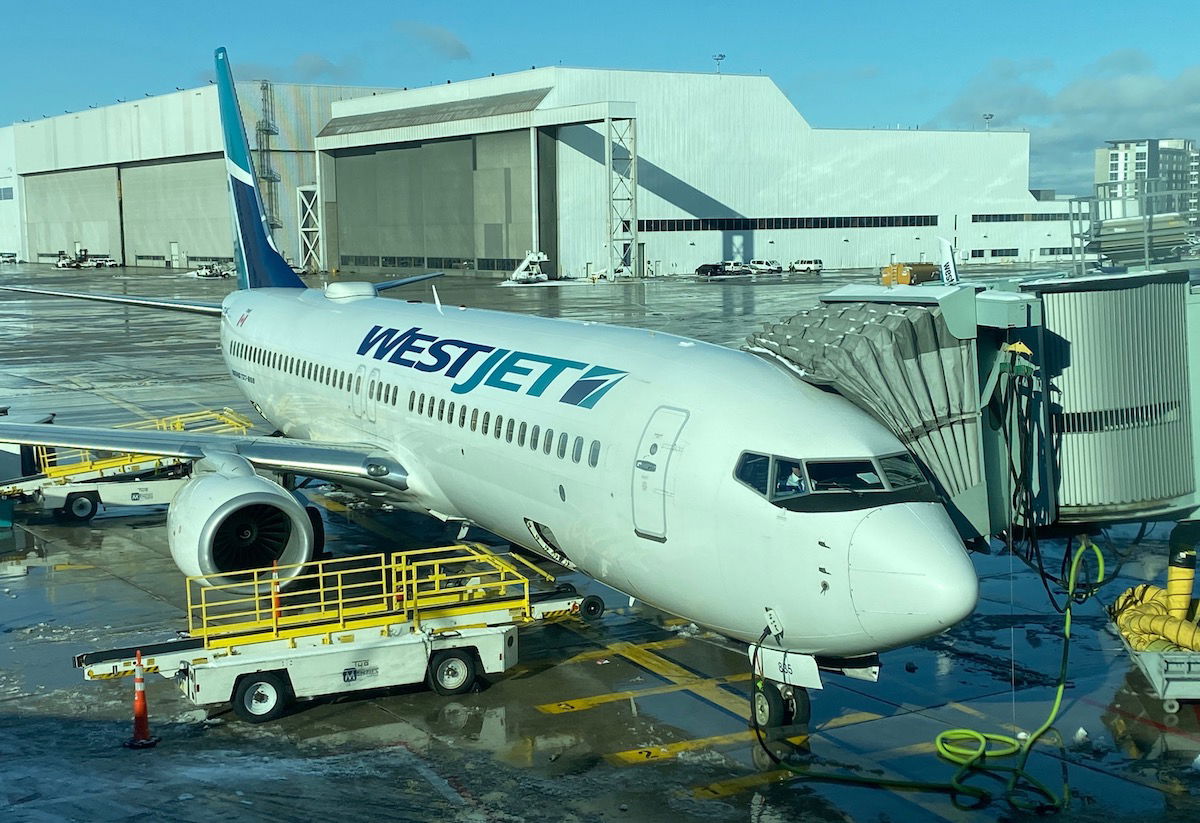 Details US Canada Border Reopening One Mile At A Time   WestJet 737 