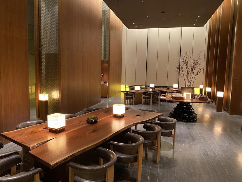Hotel room at Andaz Tokyo, a Hyatt property that can be booked with points