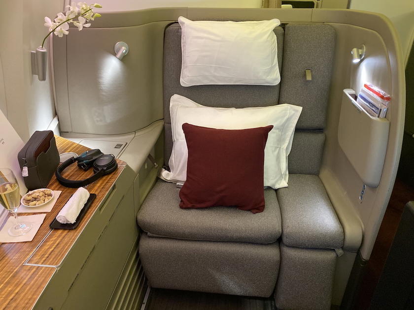 Cathay Pacific first class cabin aboard a Boeing 777
