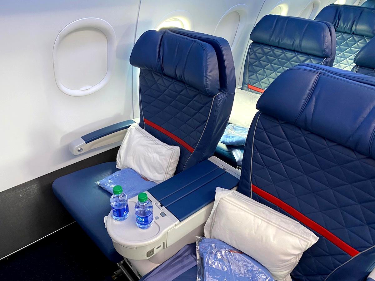 Review: Delta Air Lines A320 First Class - One Mile at a Time